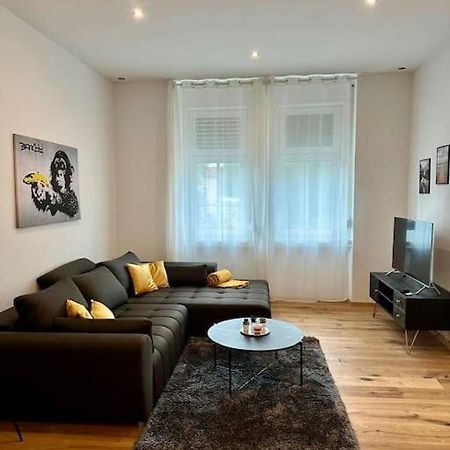 "Die Wohnung Neben Der Stadthalle" Graz Luaran gambar