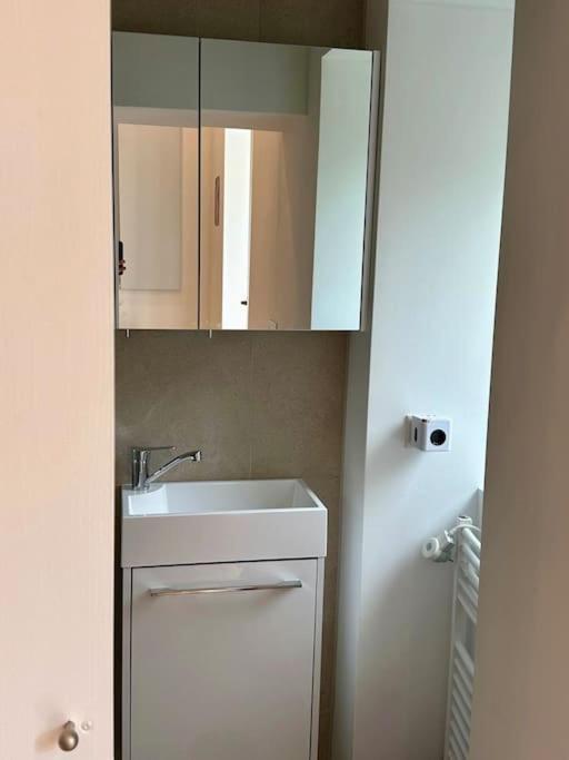 "Die Wohnung Neben Der Stadthalle" Graz Luaran gambar